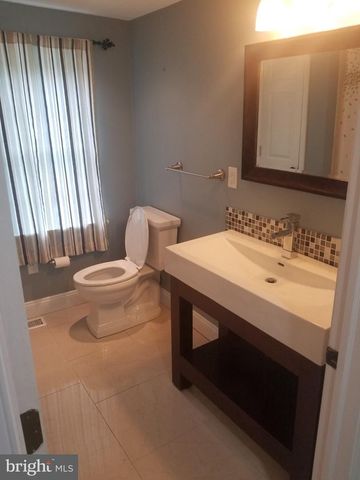 1574 STOUFF RD, Downingtown, PA 19335