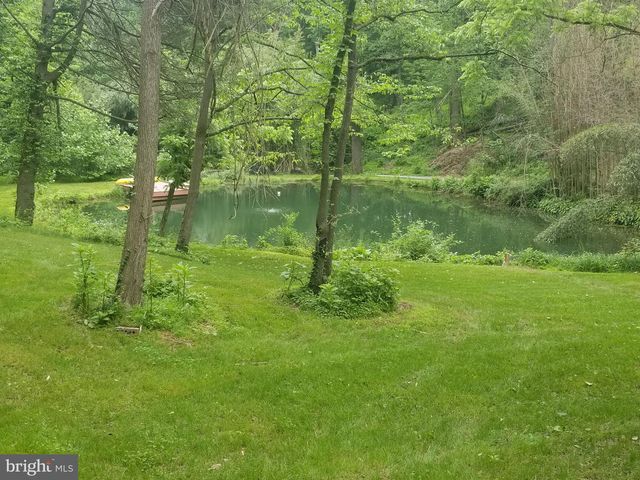 1574 STOUFF RD, Downingtown, PA 19335