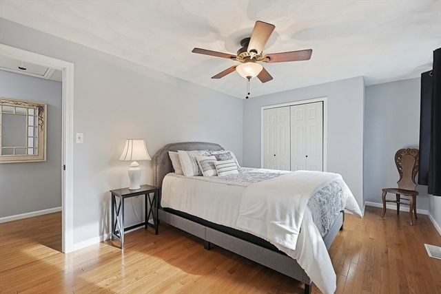 10 Douglas Ave, Methuen, MA 01844