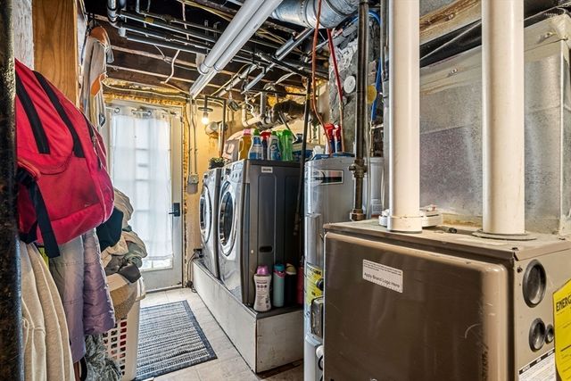 275 Lynnfield St 275, Lynn, MA 01904