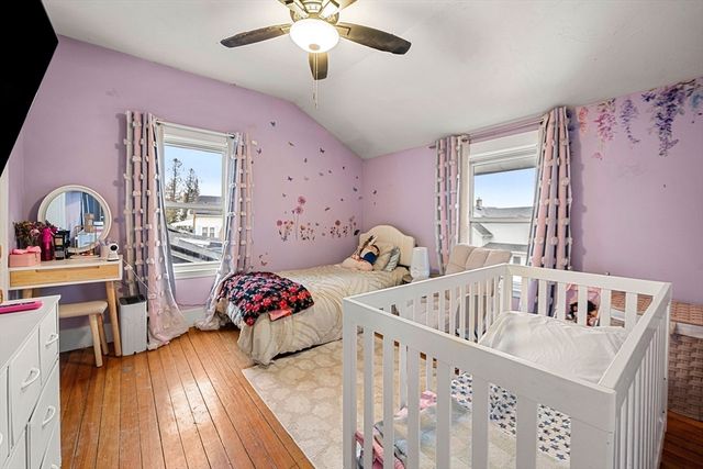 275 Lynnfield St 275, Lynn, MA 01904