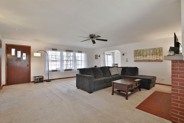 375 N Fostoria Avenue, Springfield, OH 45503