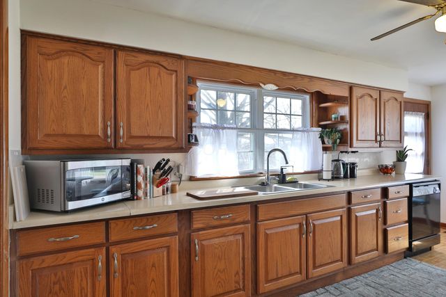 375 N Fostoria Avenue, Springfield, OH 45503