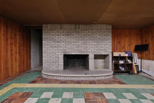 375 N Fostoria Avenue, Springfield, OH 45503