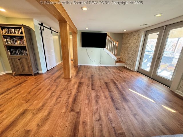 1100 Chestnut Street, South Charleston, WV 25309