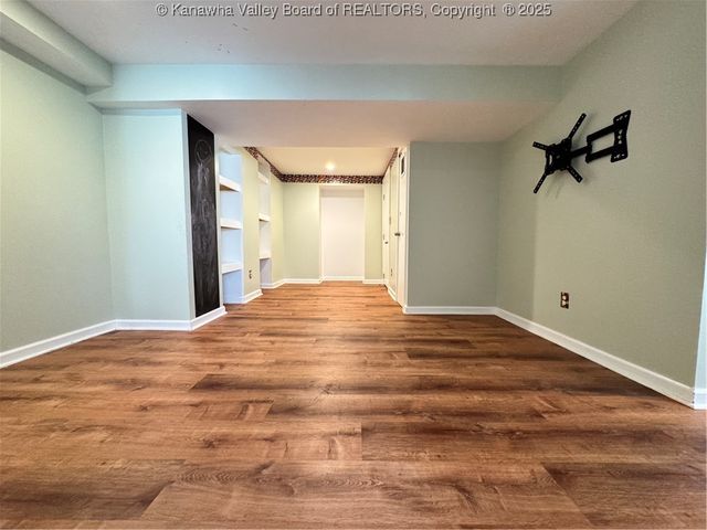 1100 Chestnut Street, South Charleston, WV 25309