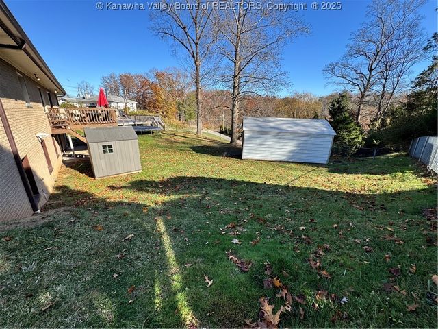 1100 Chestnut Street, South Charleston, WV 25309