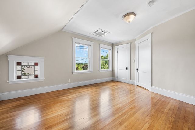 106 Paul Revere Rd, Arlington, MA 02476