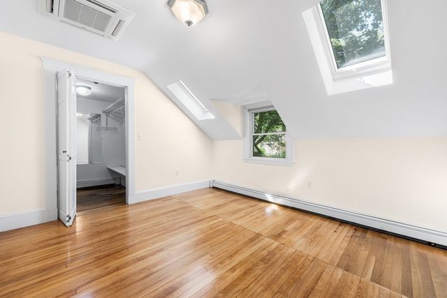 106 Paul Revere Rd, Arlington, MA 02476