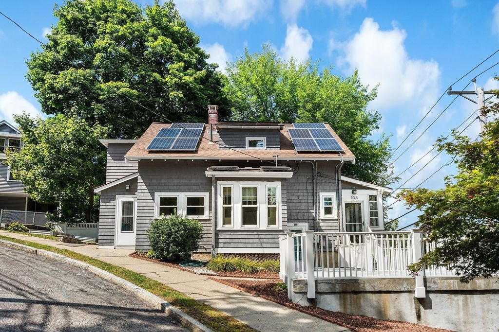 106 Paul Revere Rd, Arlington, MA 02476