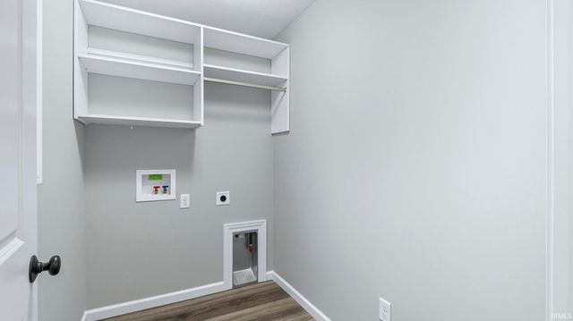 11099 Carob Thorn Trail, Roanoke, IN 46783