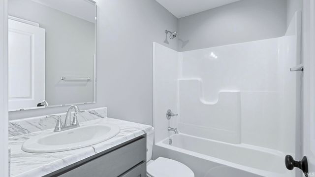 11099 Carob Thorn Trail, Roanoke, IN 46783