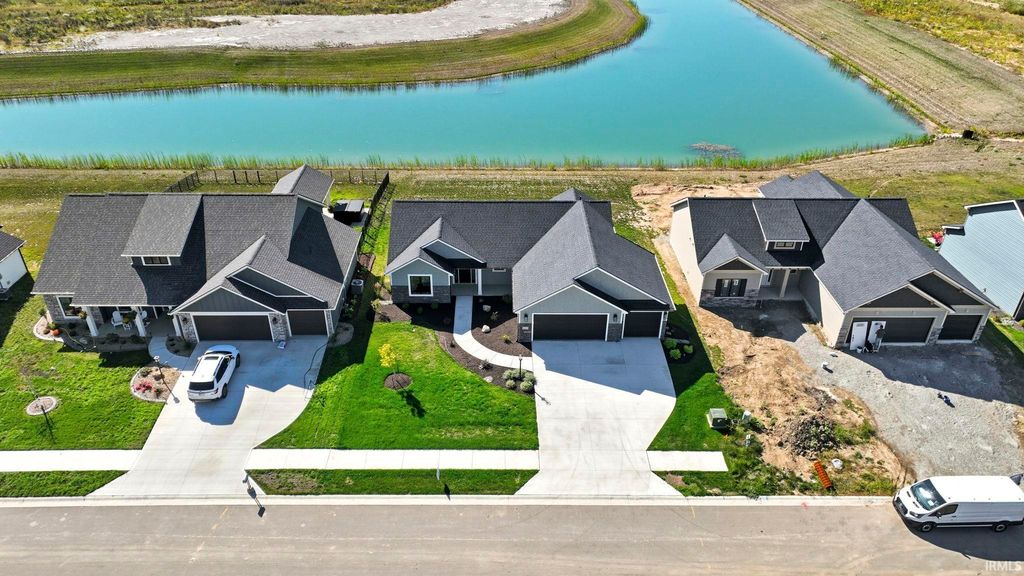 11099 Carob Thorn Trail, Roanoke, IN 46783