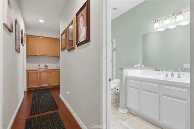 9734 Kentland, Chatsworth, CA 91311