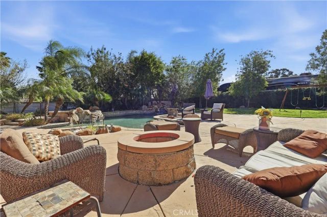 9734 Kentland, Chatsworth, CA 91311