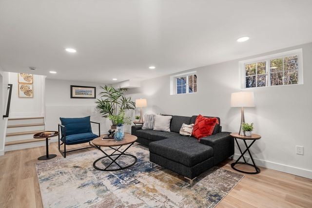 59 Tanbark Rd, Sudbury, MA 01776