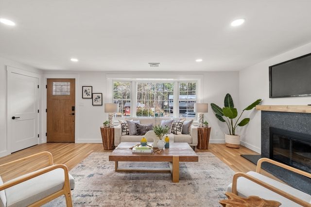 59 Tanbark Rd, Sudbury, MA 01776