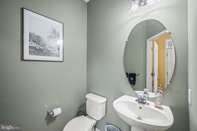 5905 IVY LEAGUE DR, Baltimore, MD 21228