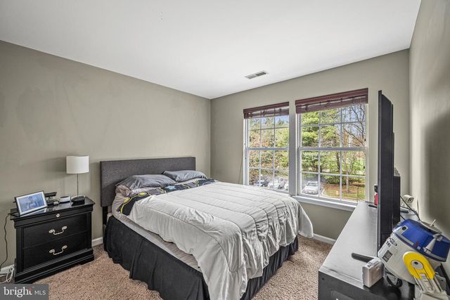 5905 IVY LEAGUE DR, Baltimore, MD 21228