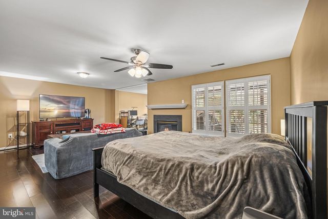 5905 IVY LEAGUE DR, Baltimore, MD 21228