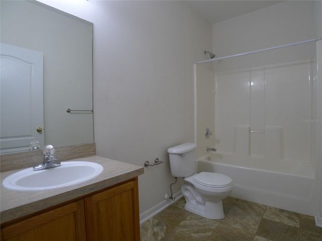 6829 LAKE EAGLEBROOKE DRIVE, Lakeland, FL 33813