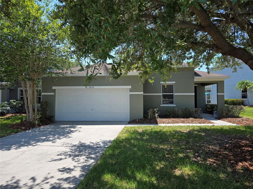 6829 LAKE EAGLEBROOKE DRIVE, Lakeland, FL 33813