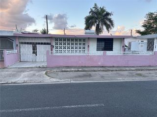 Ave Jorge Vazquez URB. VISTAMAR J662, Carolina, PR 00983