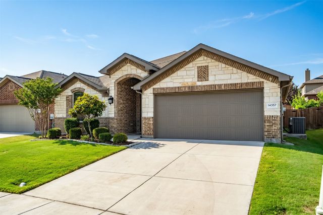 14357 Artisan Drive, Fort Worth, TX 76052