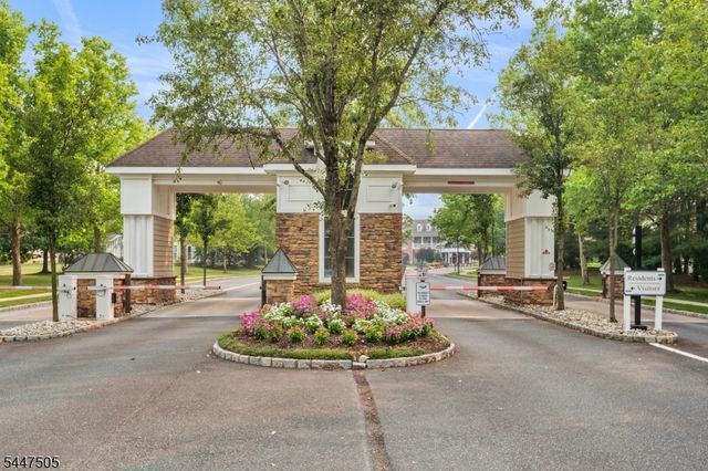 7104 Westover Way, Franklin Twp., NJ 08873