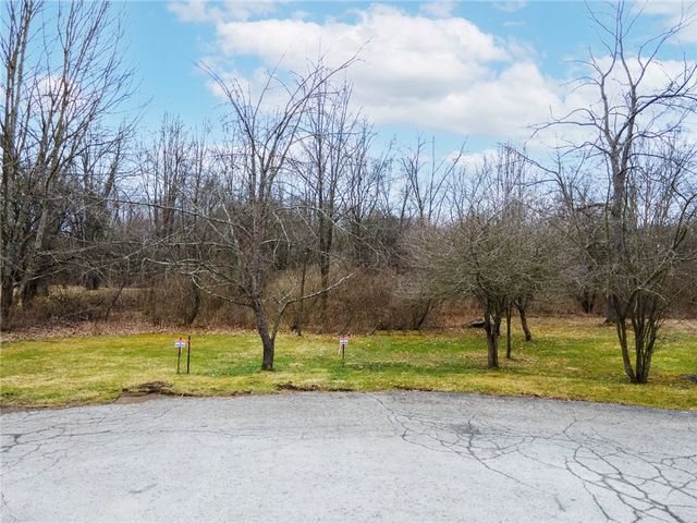 Lot 504-505 Southbrook Drive, Neshannock Twp, PA 16105
