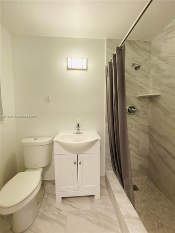 116 SE 9th Ct, Hallandale Beach, FL 33009