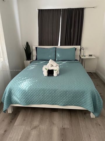 116 SE 9th Ct, Hallandale Beach, FL 33009