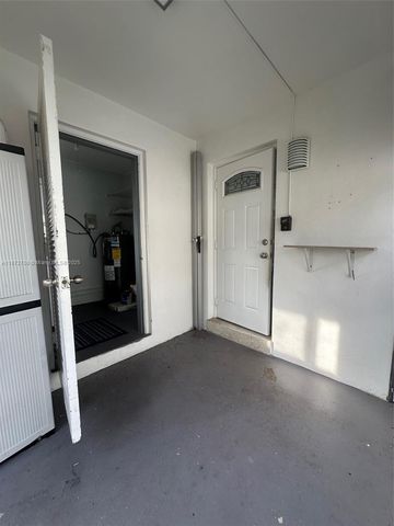 116 SE 9th Ct, Hallandale Beach, FL 33009