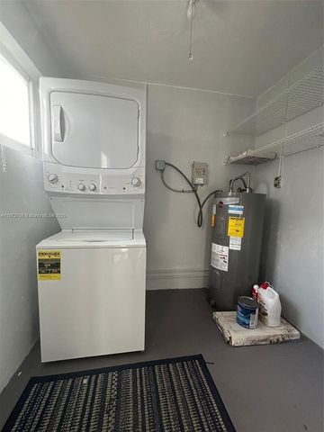 116 SE 9th Ct, Hallandale Beach, FL 33009