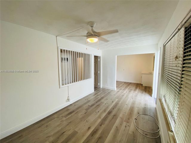 116 SE 9th Ct, Hallandale Beach, FL 33009