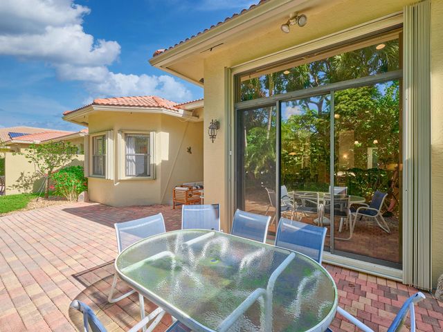6955 Fabiano Circle, Boynton Beach, FL 33437