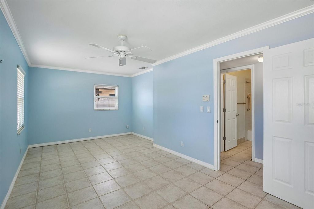 Image 12 of property listing at 6424 ELDORADO DRIVE, Tampa, FL 33615