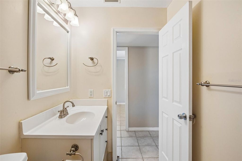 Image 15 of property listing at 6424 ELDORADO DRIVE, Tampa, FL 33615