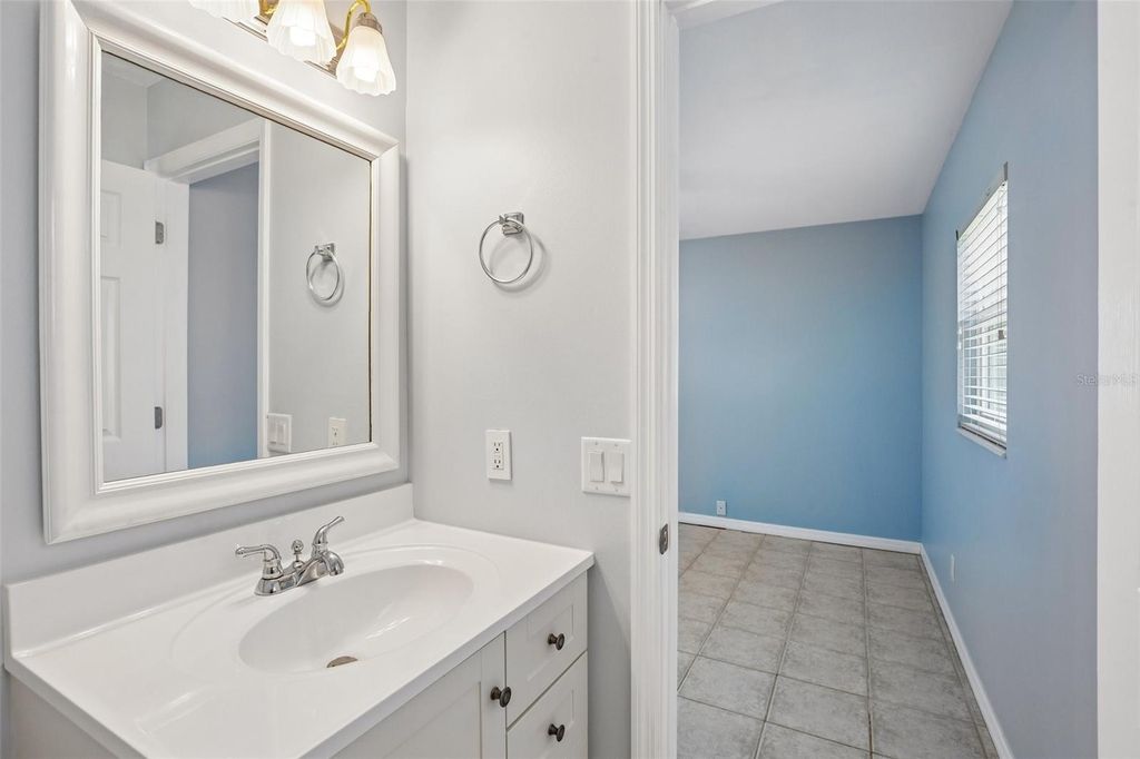 Image 20 of property listing at 6424 ELDORADO DRIVE, Tampa, FL 33615