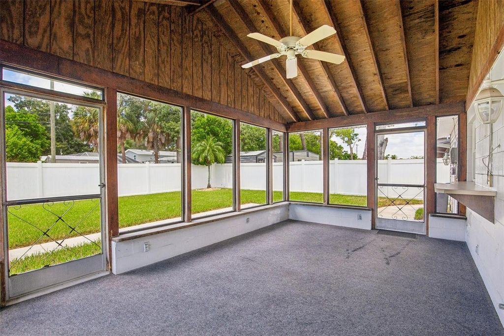 Image 25 of property listing at 6424 ELDORADO DRIVE, Tampa, FL 33615