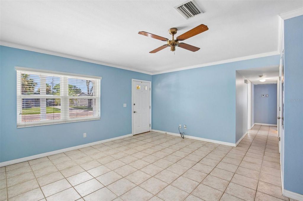 Image 10 of property listing at 6424 ELDORADO DRIVE, Tampa, FL 33615