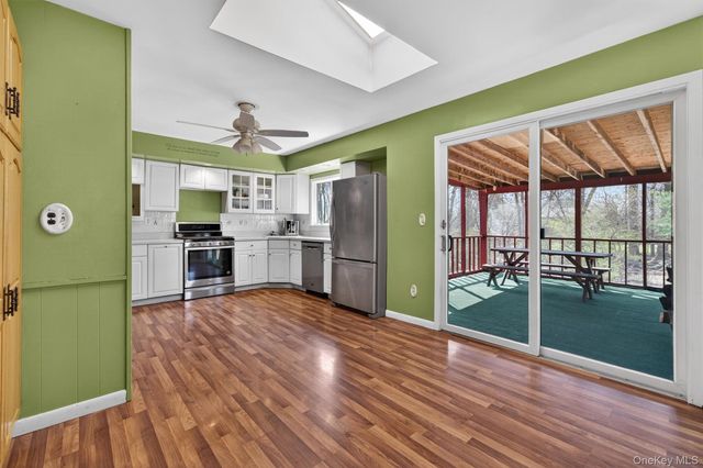 11 Kent Road, Airmont, NY 10952