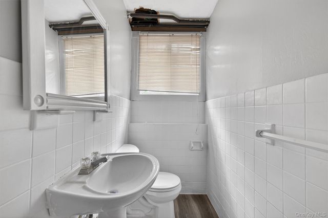 11 Kent Road, Airmont, NY 10952