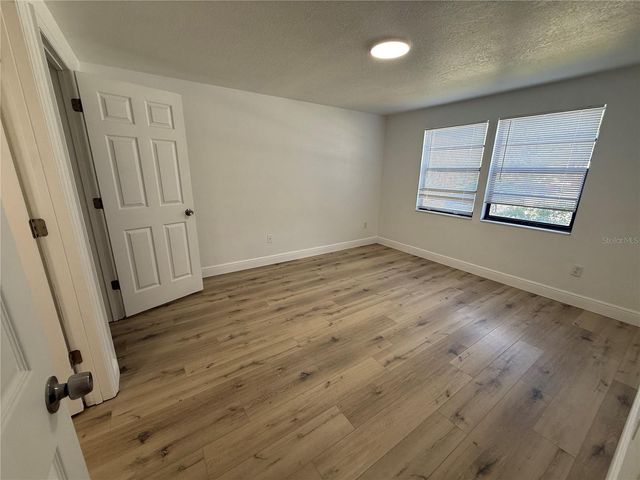 133 SABAL COURT B, Oldsmar, FL 34677