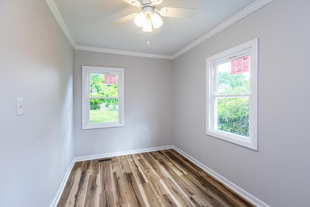 135 Lyons Drive, Frankfort, KY 40601