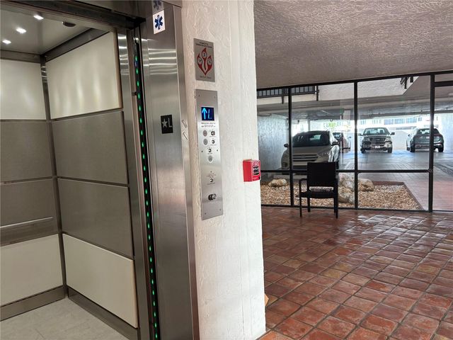 1425 GULF OF MEXICO DRIVE 308, Longboat Key, FL 34228