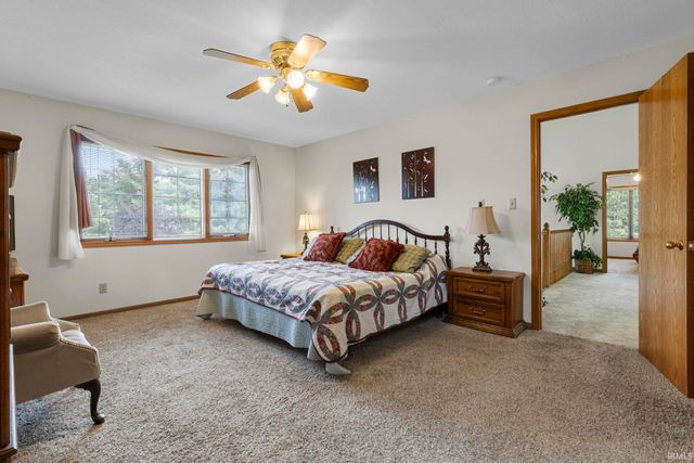 910 Foxbriar Lane, Goshen, IN 46526