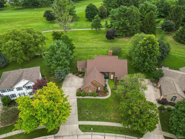 910 Foxbriar Lane, Goshen, IN 46526