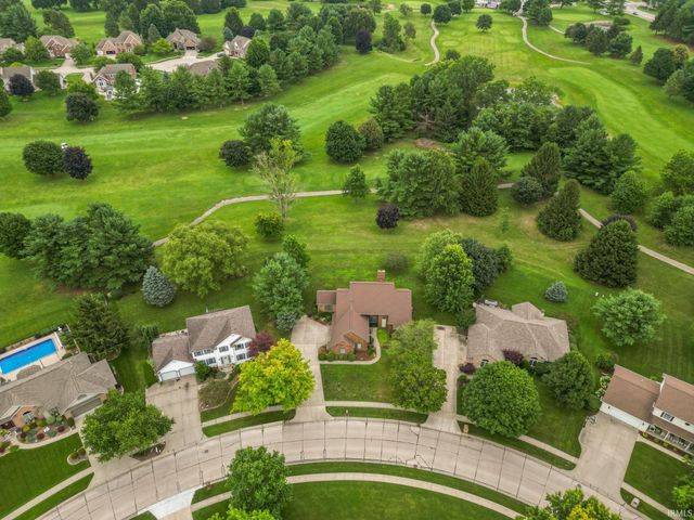 910 Foxbriar Lane, Goshen, IN 46526