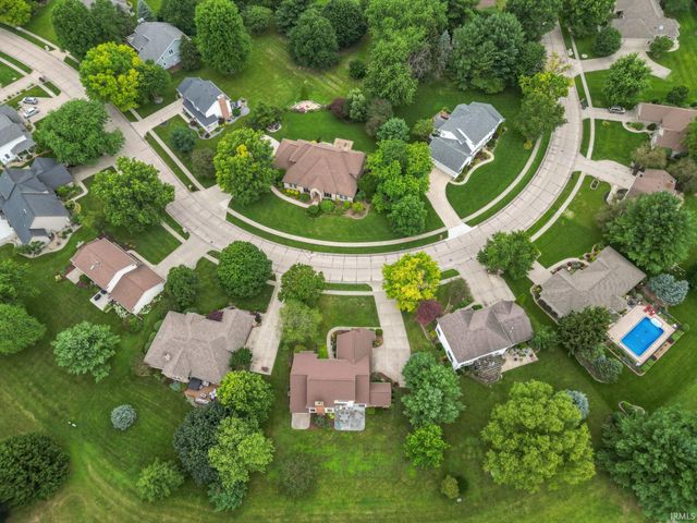910 Foxbriar Lane, Goshen, IN 46526